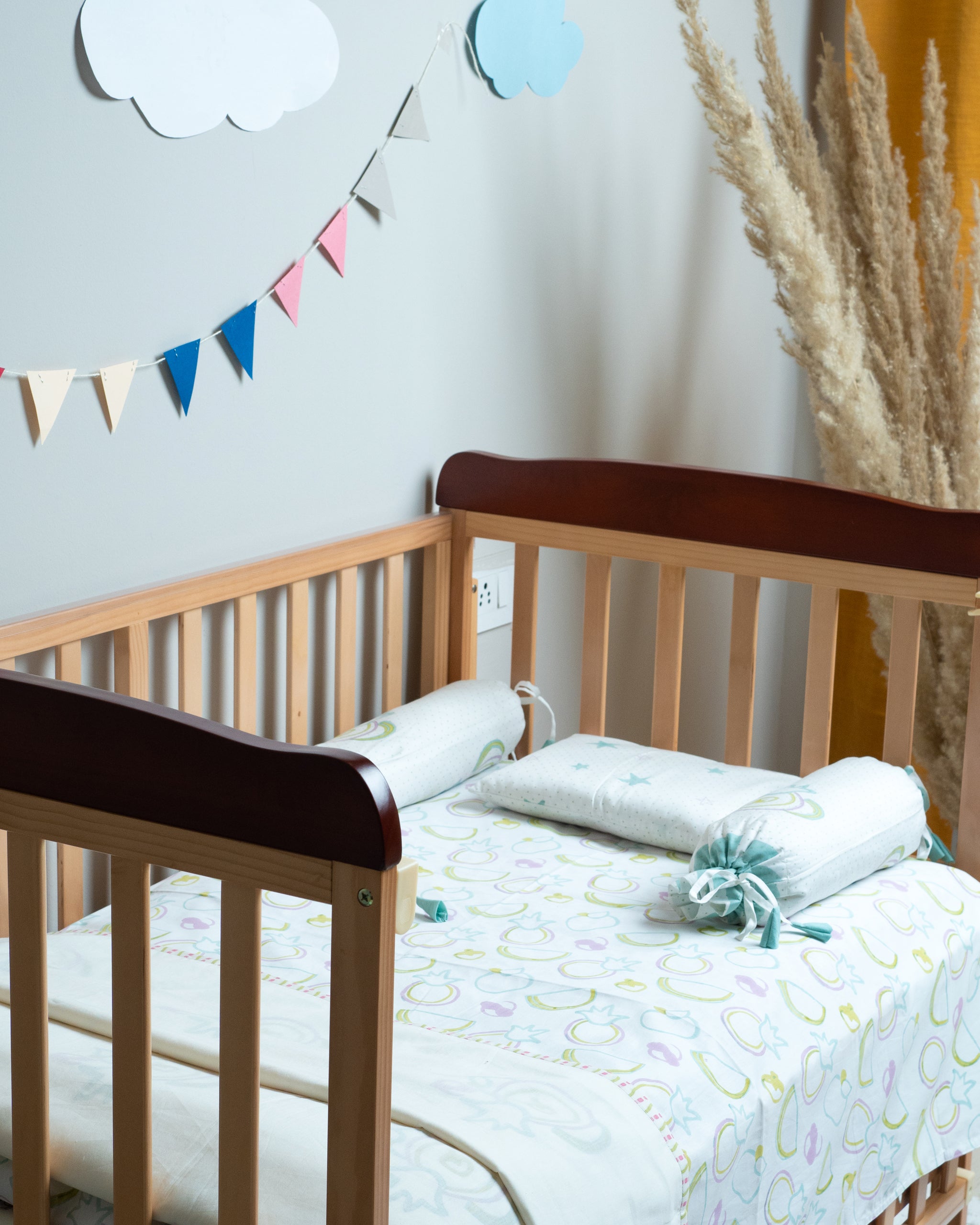 Orchard Fruit Print Dohar